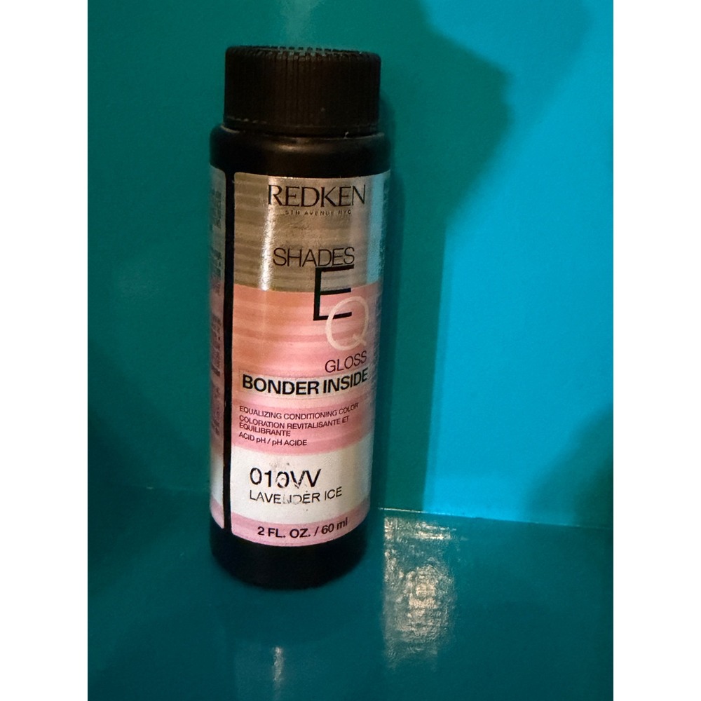 Redken Shades EQ Gloss Bonder Inside 10VV Lavender Ice Hair Color‎ gloss shine